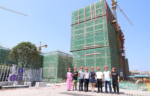 尊龙凯时智慧康健项目封顶 工业新引擎未来可期